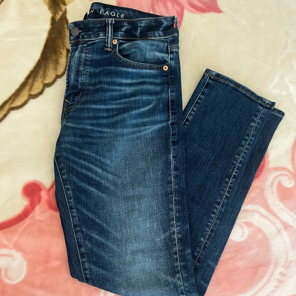 American Eagle Men’s AirFlex+ Temp Tech Athletic/Straight Jeans – Like New!